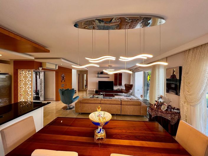 Image No.16-4 Bed House/Villa for sale