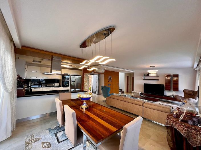 Image No.17-4 Bed House/Villa for sale