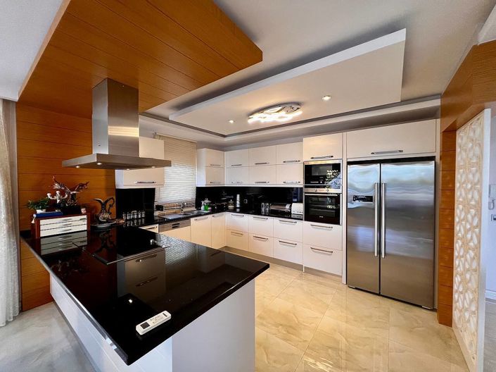 Image No.19-4 Bed House/Villa for sale