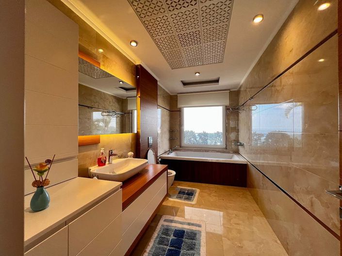 Image No.42-4 Bed House/Villa for sale