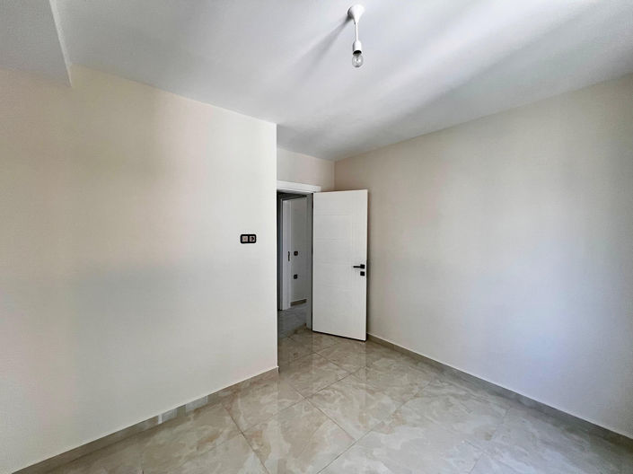 Image No.25-2 Bed Apartment for sale