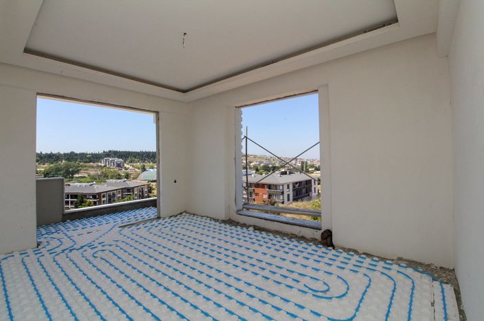 Image No.10-2 Bed Apartment for sale