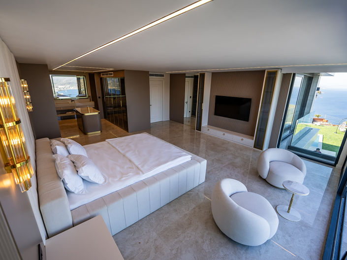 Image No.25-5 Bed House/Villa for sale