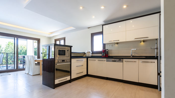 Image No.30-4 Bed House/Villa for sale