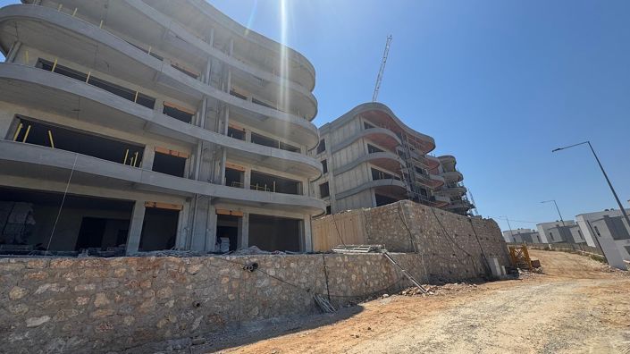 Image No.49-3 Bed Apartment for sale