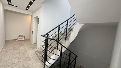 Exterior 10