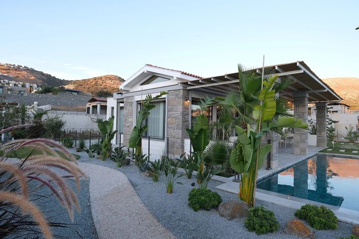 Image No.5-5 Bed House/Villa for sale