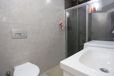 Interior 6