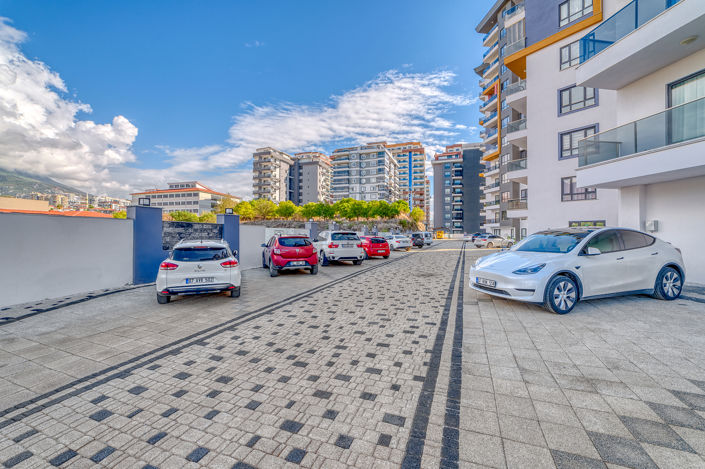 Image No.10-1 Bed Apartment for sale