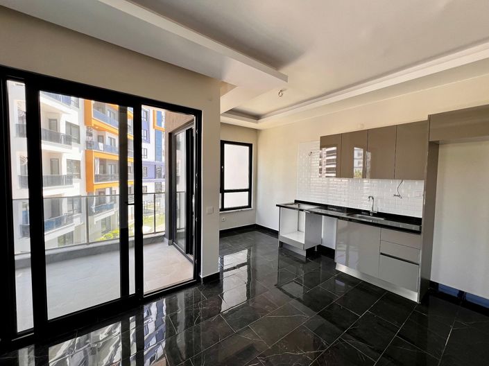 Image No.19-2 Bed Apartment for sale