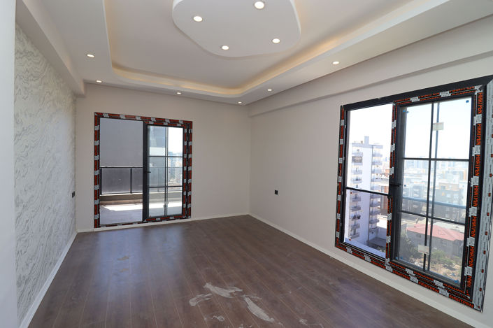 Image No.10-4 Bed Apartment for sale