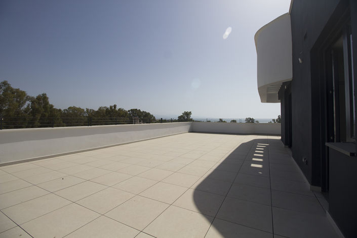 Image No.21-4 Bed Apartment for sale