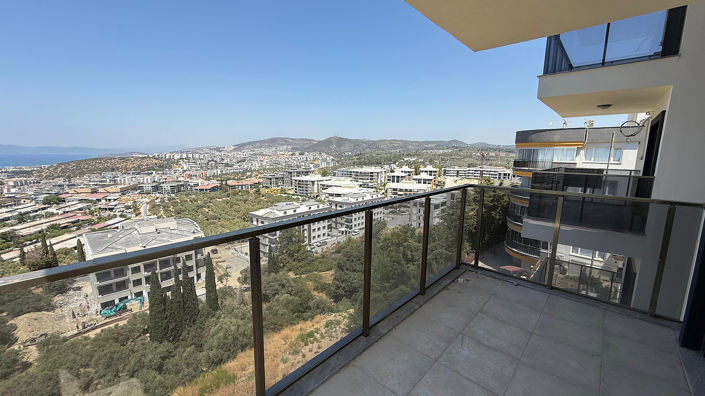 Image No.15-3 Bed Apartment for sale