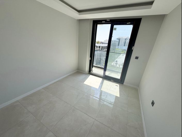 Image No.14-2 Bed Apartment for sale