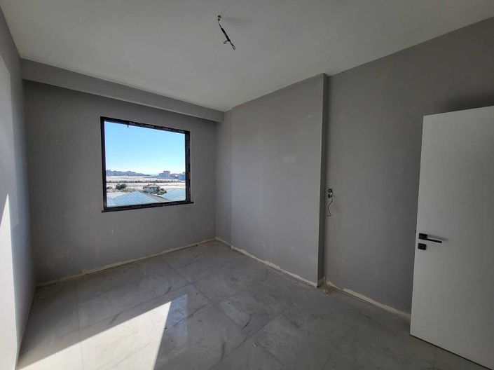 Image No.20-2 Bed Apartment for sale