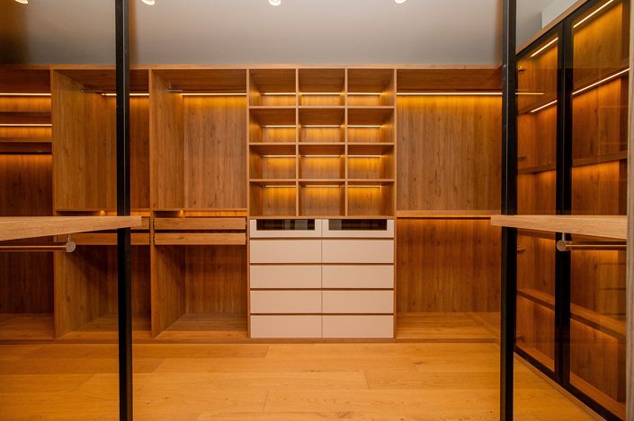 Image No.30-6 Bed House/Villa for sale