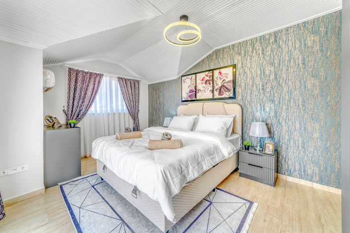 Image No.10-4 Bed Apartment for sale