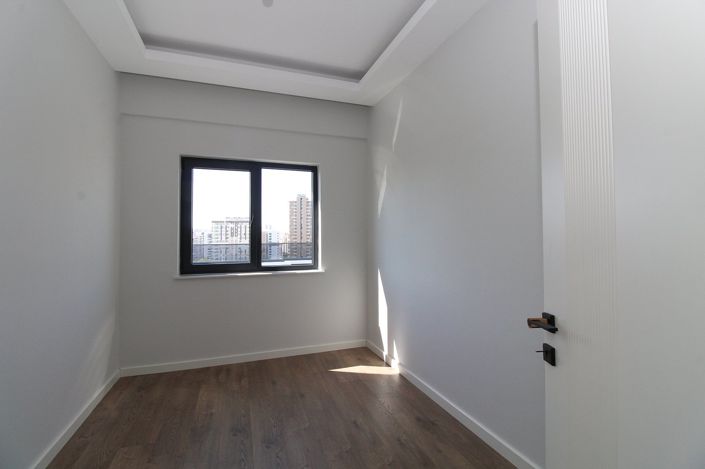 Image No.25-2 Bed Apartment for sale