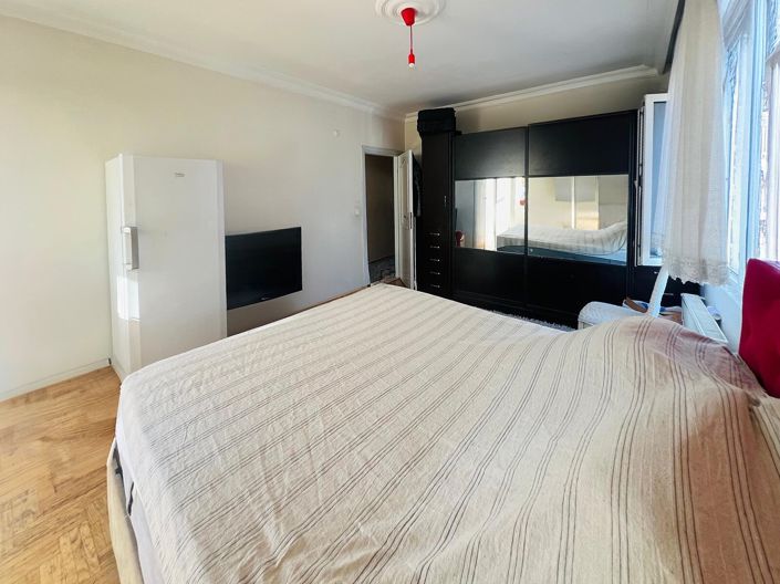 Image No.8-3 Bed Apartment for sale