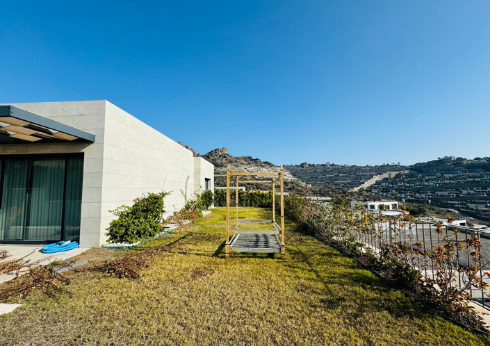 Image No.3-5 Bed House/Villa for sale