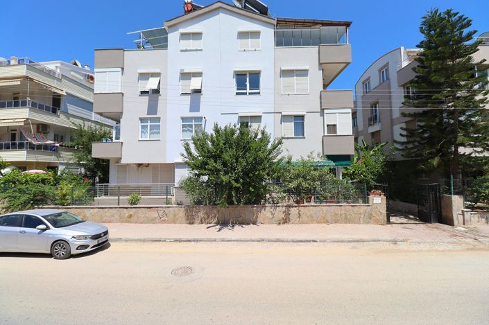 Image No.1-3 Bed Apartment for sale