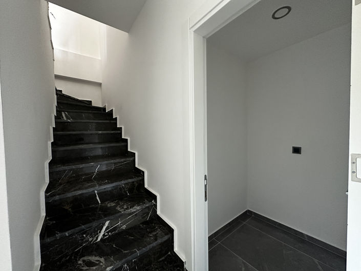 Image No.18-1 Bed Apartment for sale