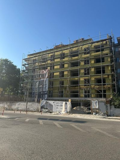 Image No.23-2 Bed Apartment for sale