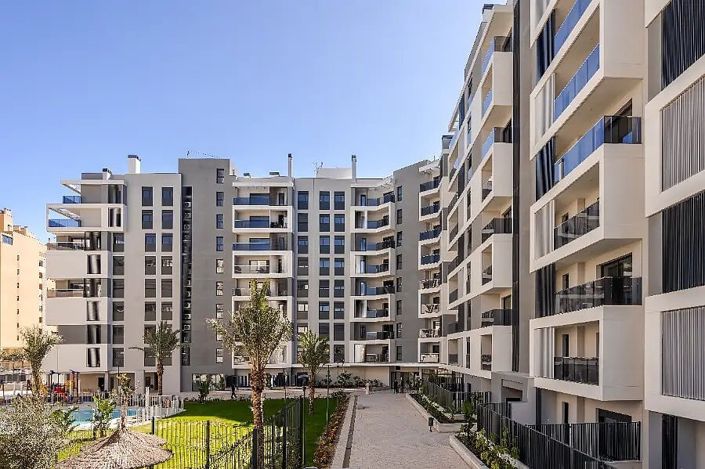 Image No.4-3 Bed Apartment for sale