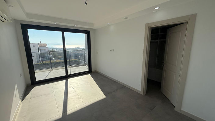 Image No.20-4 Bed House/Villa for sale