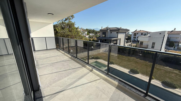 Image No.30-4 Bed House/Villa for sale