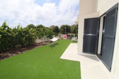 Exterior 7