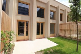Photo 0