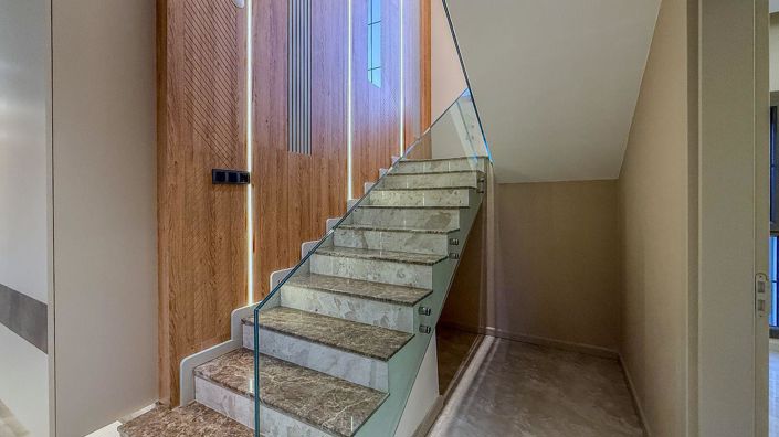 Image No.30-4 Bed House/Villa for sale