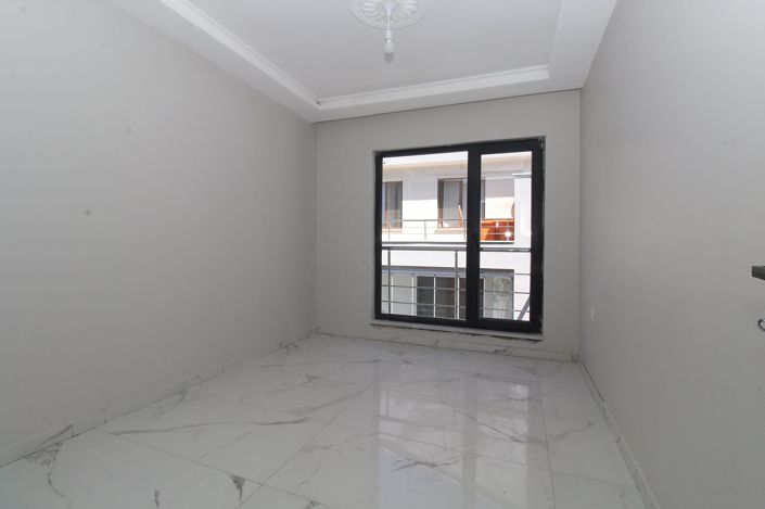 Image No.20-2 Bed Apartment for sale