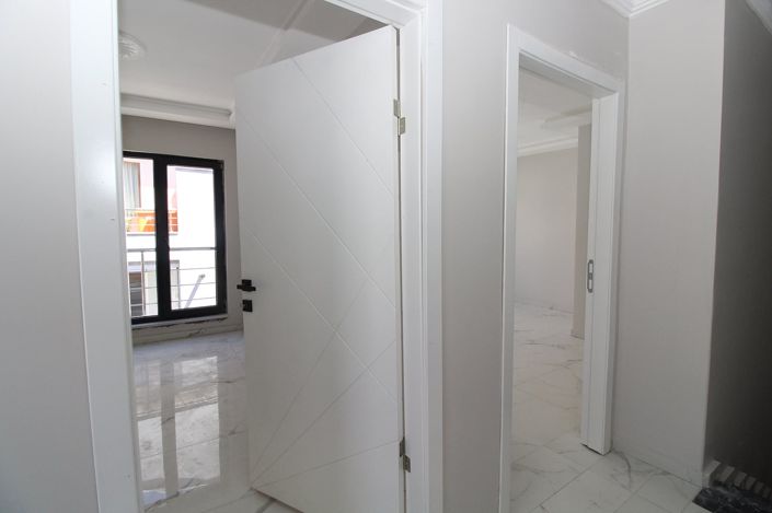 Image No.23-2 Bed Apartment for sale