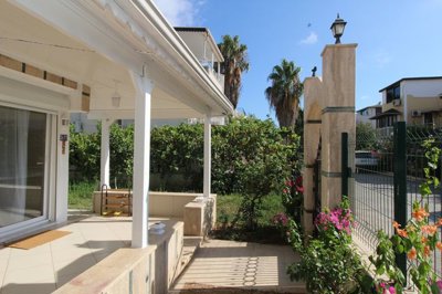 Exterior 6