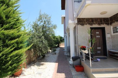 Exterior 15