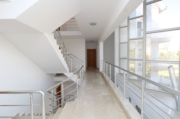 Image No.23-2 Bed Apartment for sale