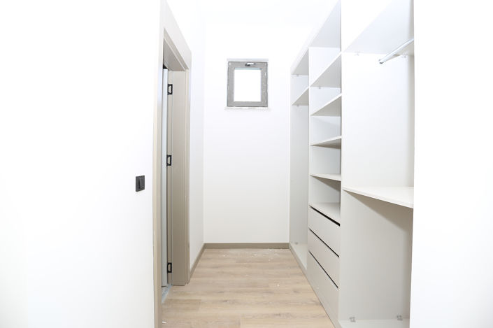 Image No.20-4 Bed House/Villa for sale