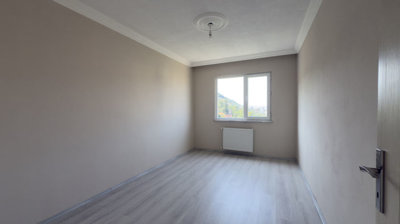 Interior 6