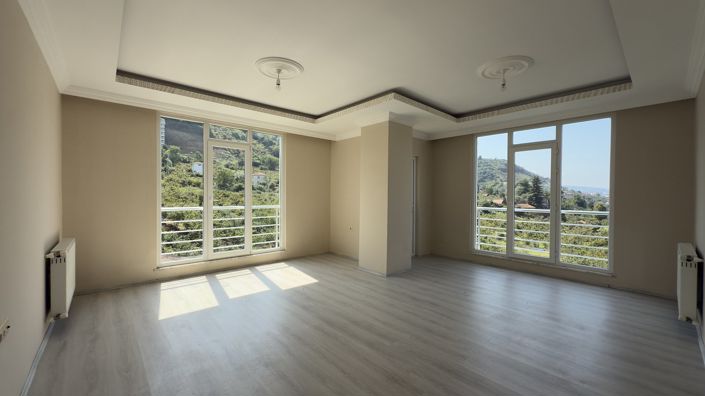 Image No.7-3 Bed Apartment for sale