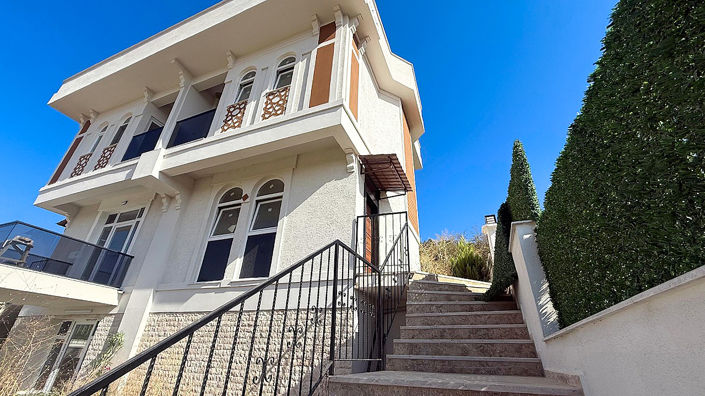 Image No.3-2 Bed House/Villa for sale