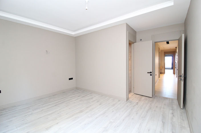 Image No.30-3 Bed Apartment for sale