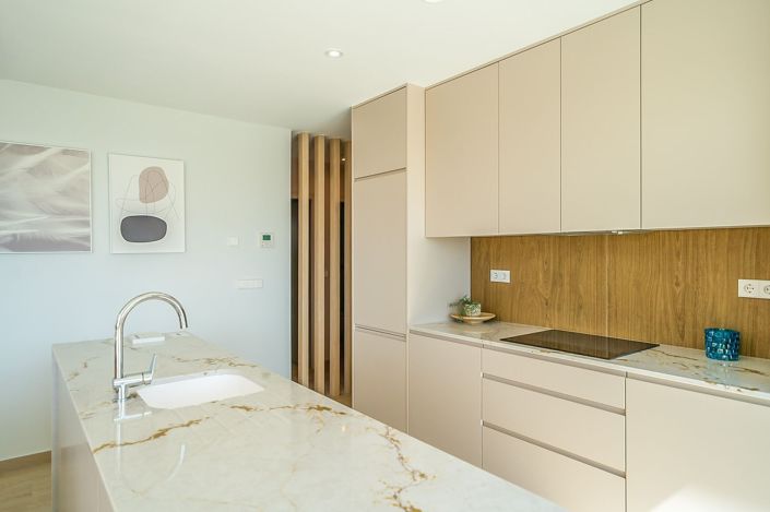 Image No.4-4 Bed House/Villa for sale