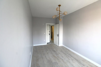 Interior 9