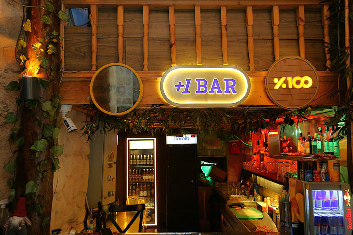 Image No.7-2 Bed Commercial for sale