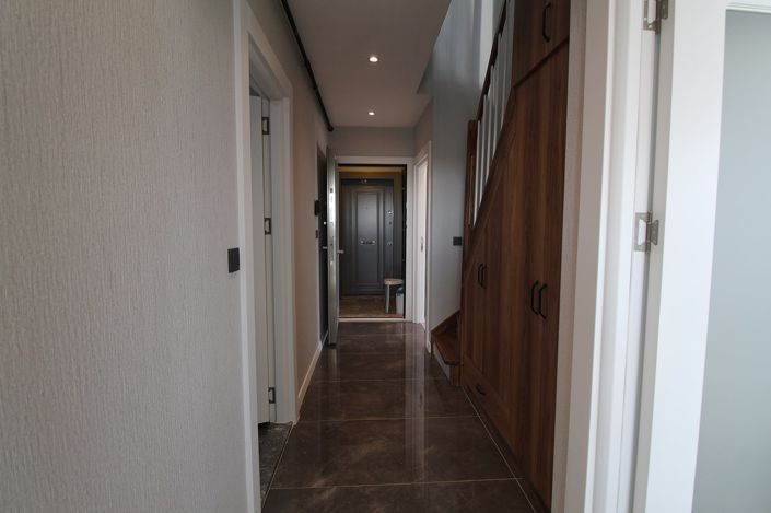 Image No.23-4 Bed Apartment for sale