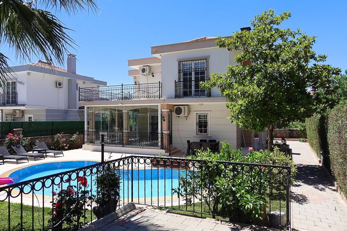 Image No.1-3 Bed House/Villa for sale