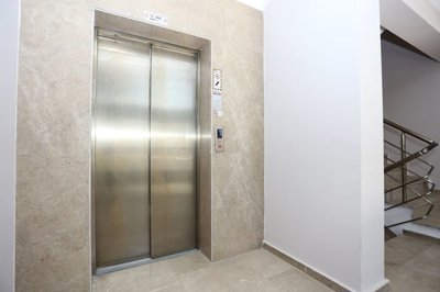 Exterior 5