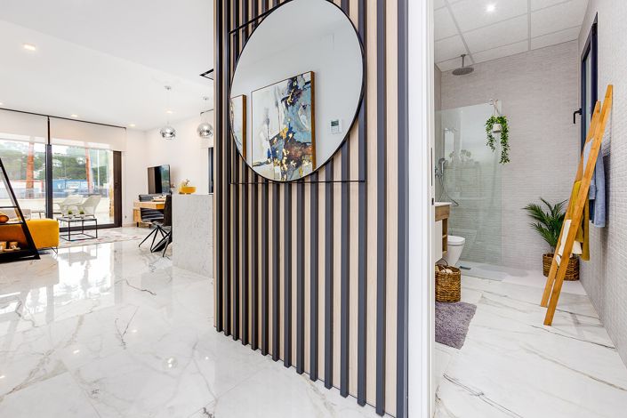 Image No.18-2 Bed Apartment for sale